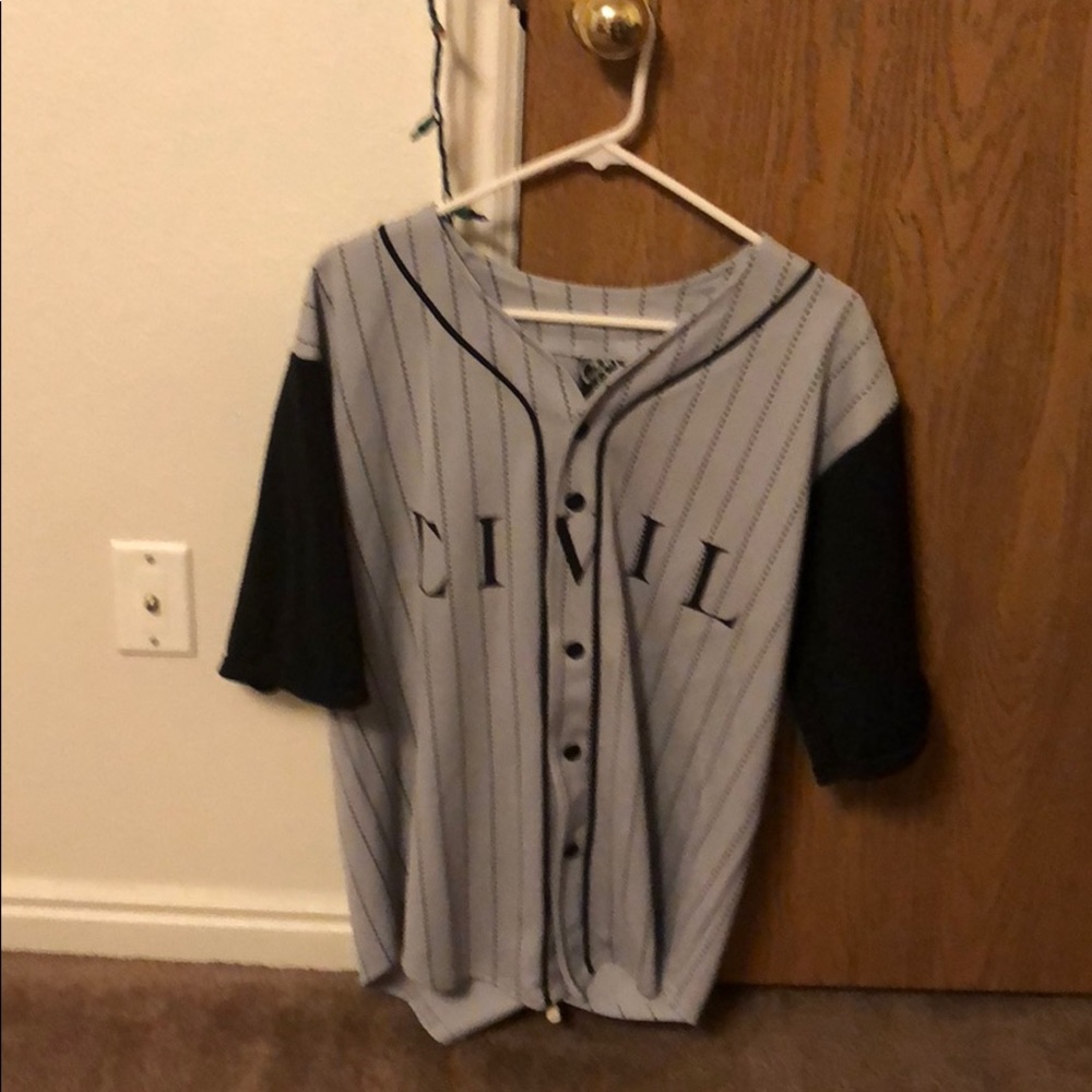 Civil “baseball shirt”